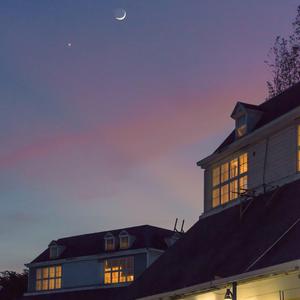 关之琳被扒开腿狂躁
